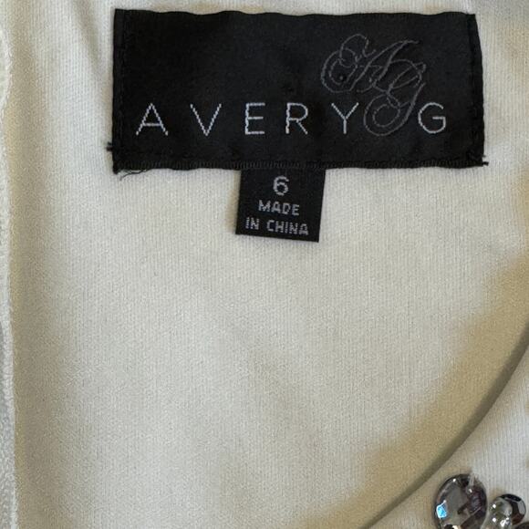 Avery G White with Silver Crystal Embellished Cutout Maxi Dress Gown Size 6 - Picture 14 of 15